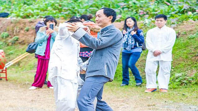 太极之病中练拳