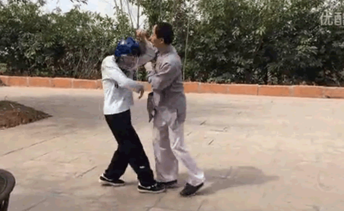 散手黄志蛟