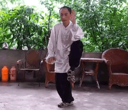 太极内功—金鸡独立