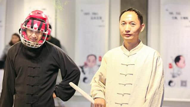 圆裆开胯出棚劲