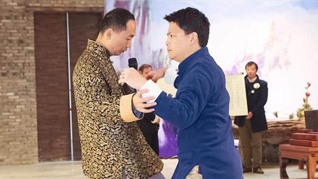 太极之校正拳架