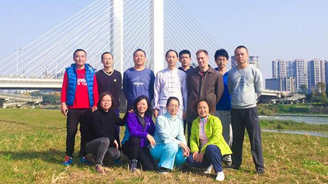 太极之开胯单重与迈步如猫行